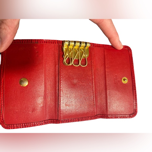 Louis Vuitton Saffiano LV Monogram 4 Key Case Key Holder Travel Case - Picture 6 of 8